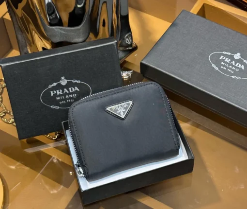 【PRADA】【大人気定番商品】プラダ 3点セット - 画像 (6)